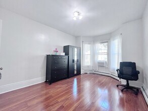 173 Pleasant St in Cambridge, MA - Building Photo - Building Photo