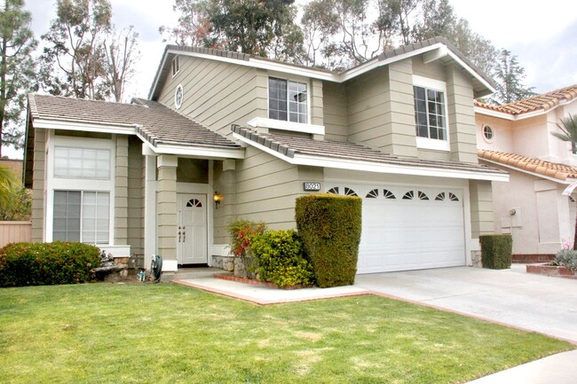 property at 8021 E Fox Run Ln