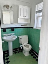 3000 Granada St in Fort Lauderdale, FL - Building Photo - Building Photo