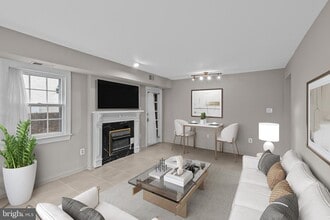 810 Queen St in Alexandria, VA - Foto de edificio - Building Photo