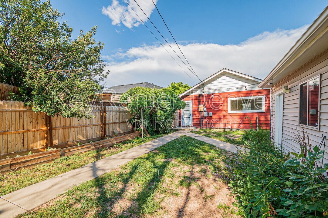421 N Stuart St in Denver, CO - Building Photo