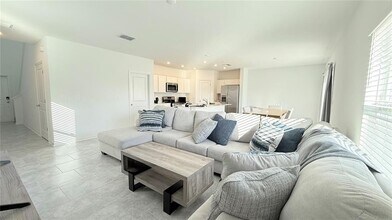 1179 Tyler Lp in Winter Haven, FL - Building Photo - Building Photo