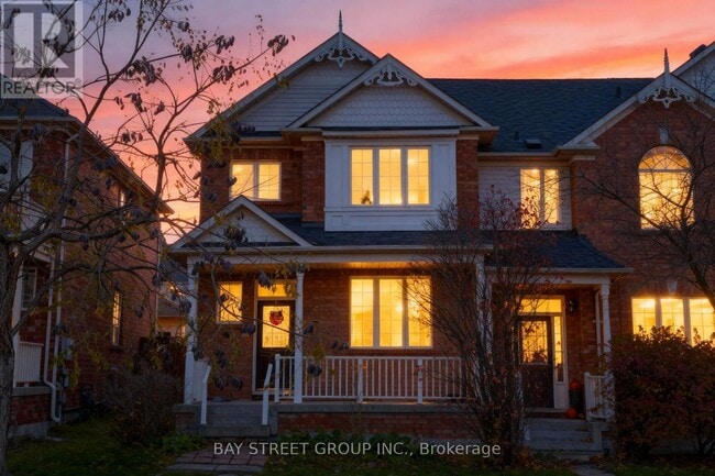 407 Hollandview Trail in Aurora, ON - Building Photo - Building Photo