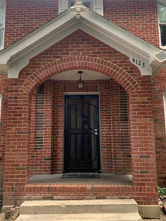 property at 4123 Lamar St