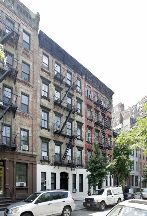 Landmark in New York, NY - Building Photo