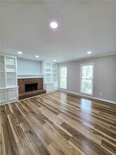 765 N Parkwood Rd in Decatur, GA - Building Photo - Building Photo