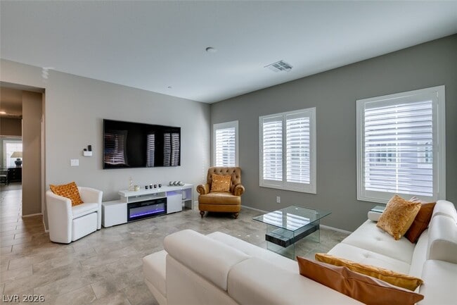 545 Teovani St in Henderson, NV - Building Photo - Building Photo