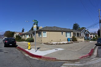 404-408 Mastick Ave in San Bruno, CA - Building Photo - Building Photo