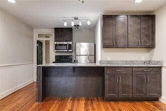 338 S Laurel St-Unit -1 in Richmond, VA - Foto de edificio - Building Photo