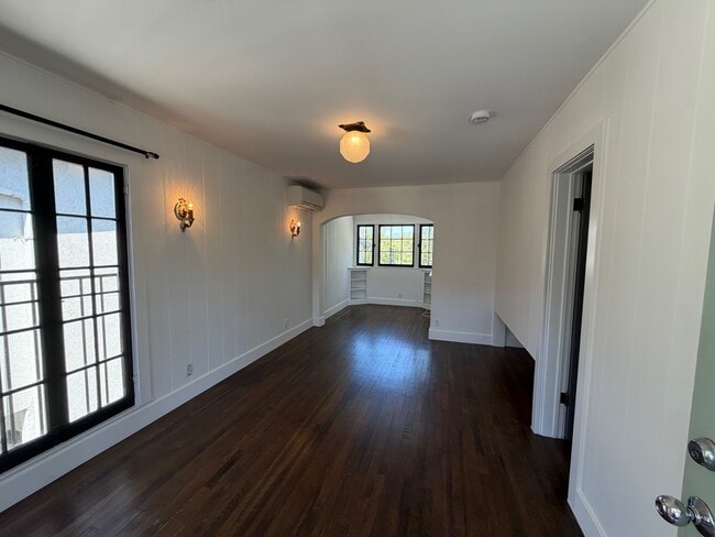 409 Wheeling Way, Unit 409, Unit 409