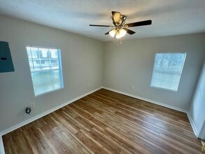 122 Pleasant St in Brandon, MS - Building Photo - Building Photo