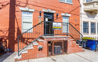 226 Madison St in Hoboken, NJ - Building Photo - Building Photo