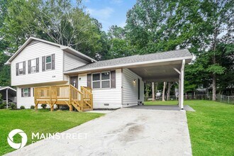 9194 Greenwood Dr in Jonesboro, GA - Building Photo - Building Photo
