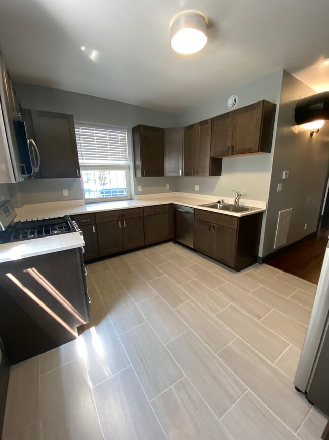 1503 N Humboldt Ave, Unit 2