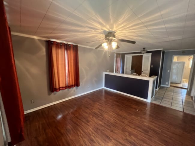 2026 E 1st Ave in Caney, KS - Building Photo - Building Photo