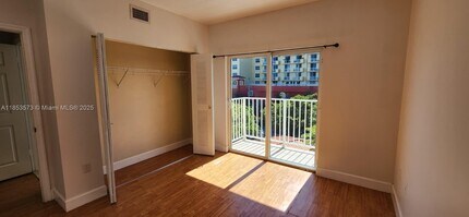 115 SW 42nd Ave in Coral Gables, FL - Building Photo - Building Photo