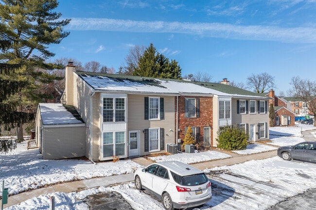 Middleton Place in Norristown, PA - Foto de edificio - Building Photo