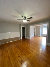 224 Providence St in Woonsocket, RI - Foto de edificio - Building Photo