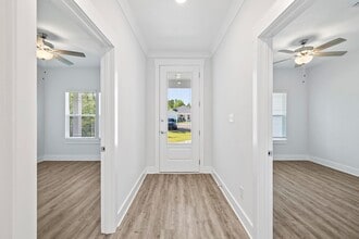 25 Alexander Way in Freeport, FL - Building Photo - Building Photo