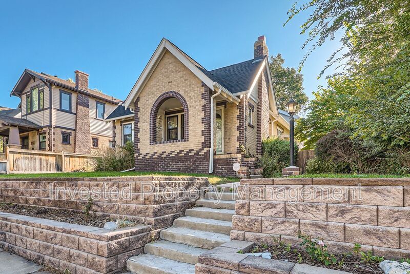 1984 S Ogden St in Denver, CO - Building Photo