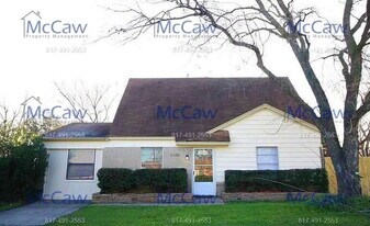 4320 Mohawk Dr in Balch Springs, TX - Building Photo