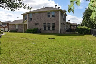 8526 Willow Loch Dr in Spring, TX - Building Photo - Building Photo
