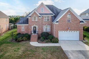 6007 Windsor Cir in Elon, NC - Building Photo