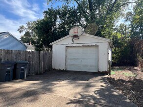 208 N Spring St in Evansville, IN - Building Photo - Building Photo