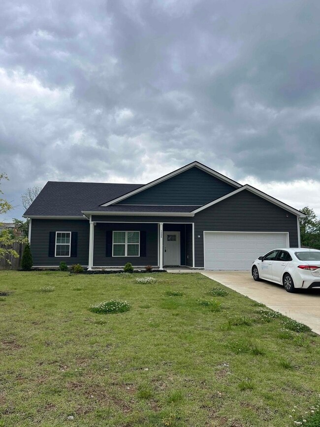 property at 1206 Trestle Dr