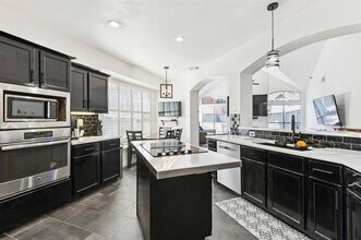 17821 Brent Dr in Dallas, TX - Building Photo - Building Photo