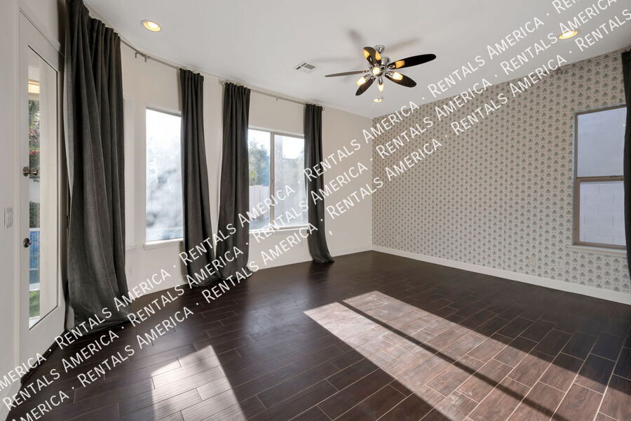 4093 E Woodside Way in Gilbert, AZ - Building Photo