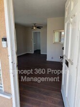 406 E 135th St in Los Angeles, CA - Building Photo - Building Photo