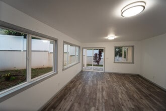418 Halemaumau St, Unit Studio Room in Honolulu, HI - Foto de edificio - Building Photo