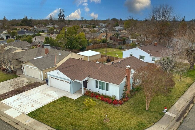 4928 Carmen Wy in Sacramento, CA - Building Photo - Building Photo