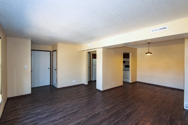 property at 915-914 Prince St