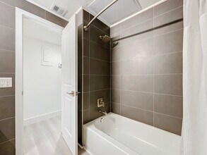 1429 SE 14th St in Fort Lauderdale, FL - Building Photo - Building Photo