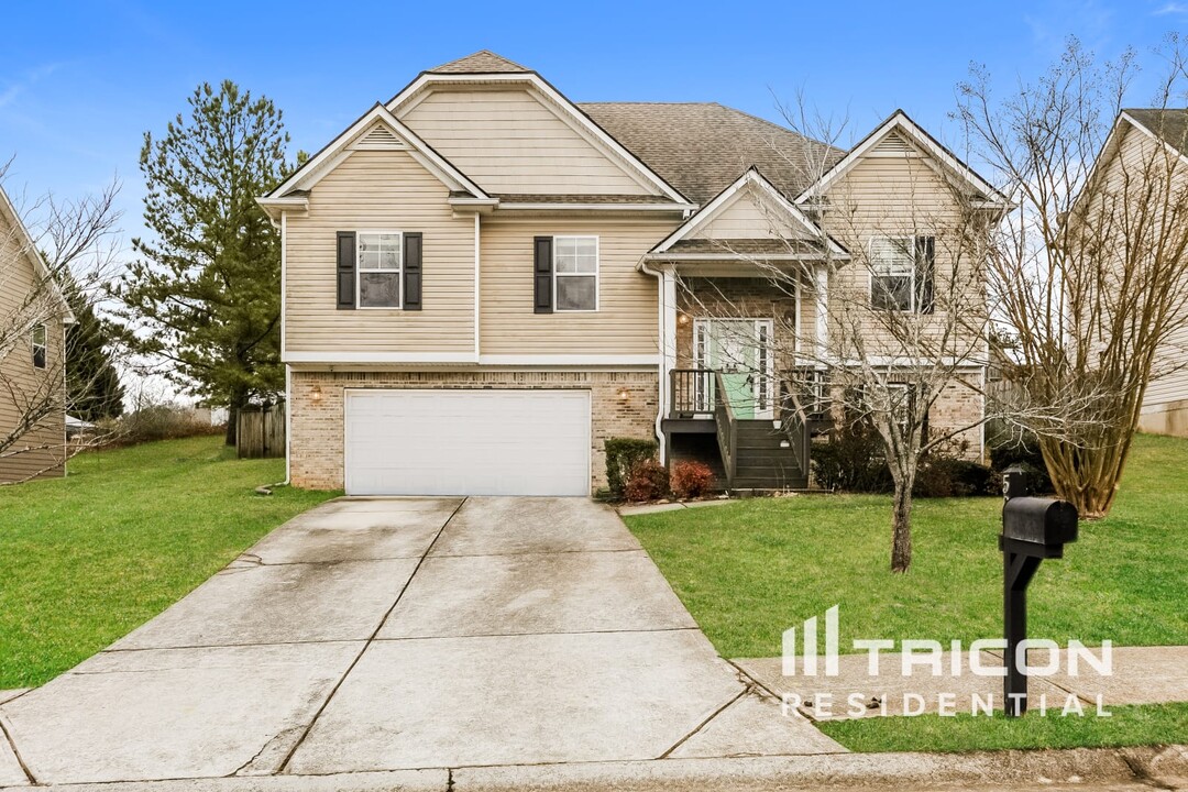508 Oscar Way in Dallas, GA - Building Photo