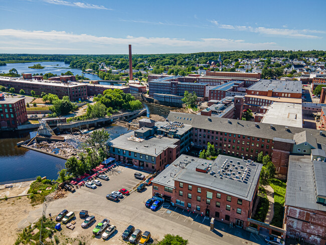 Riverdam in Biddeford, ME - Building Photo - Building Photo