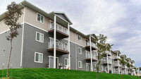 Bakken Ridge Apartments photo'