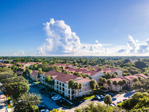 Savannah at Riverside Condo in Coral Springs, FL - Building Photo - Building Photo