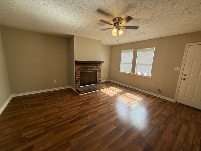 property at 1735 Cedar Shoals Dr
