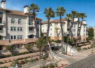 Rio Del Oro in San Diego, CA - Building Photo - Building Photo