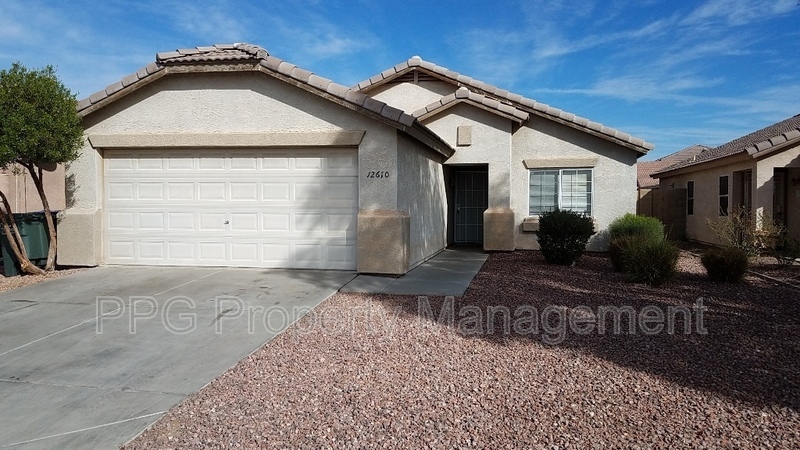 12610 W Scotts Dr in El Mirage, AZ - Building Photo