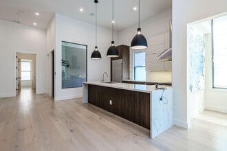 900 Filbert St in San Francisco, CA - Building Photo - Building Photo