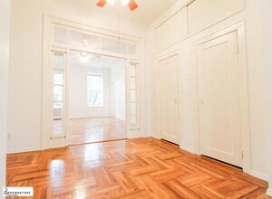 594 Henry St in Brooklyn, NY - Building Photo - Building Photo