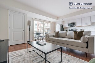 4001 9th St N, Unit SI FL13-ID1174 in Arlington, VA - Building Photo