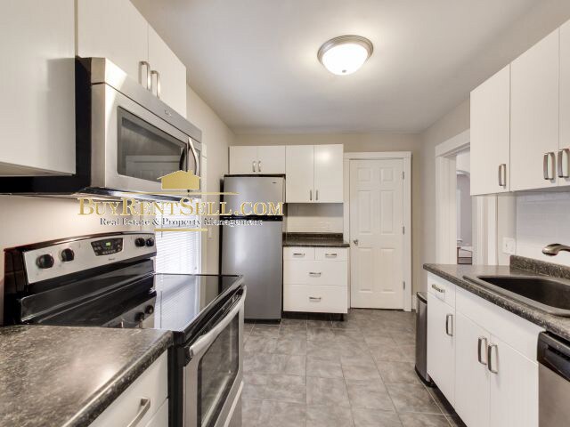 3515 Lyndale Ave S, Unit 2 in Minneapolis, MN - Building Photo