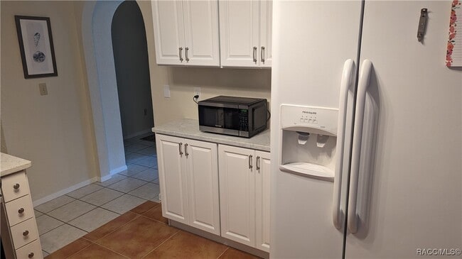 property at 9664 W Plantation Ln