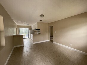 3138 W 15th St in Jacksonville, FL - Building Photo - Building Photo