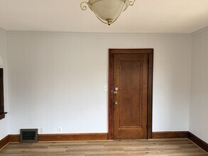 907 15th St in Rockford, IL - Building Photo - Building Photo